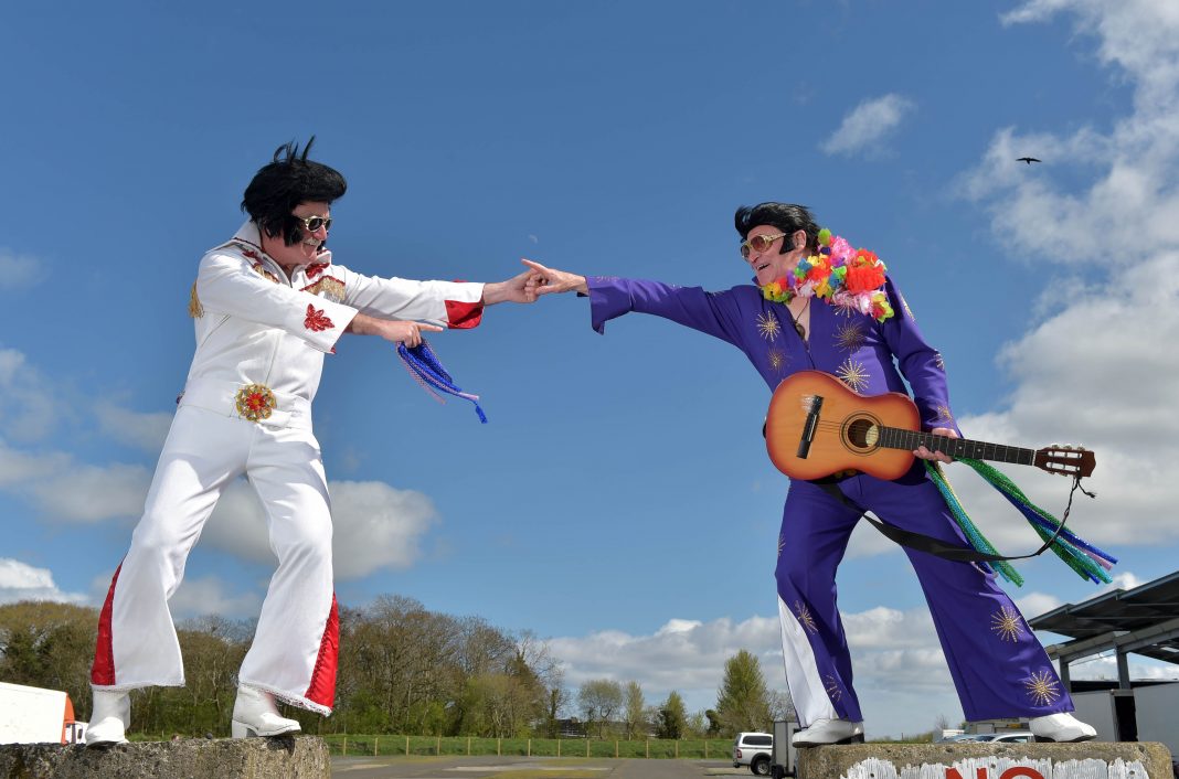 elvis-impersonators-are-trying-to-set-a-record-in-the-metaverse